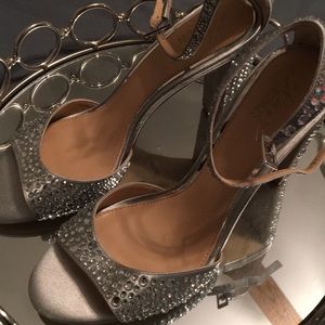 Sparkly heels, rhinestone studded